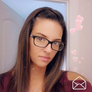 Meet your Posher, Kara